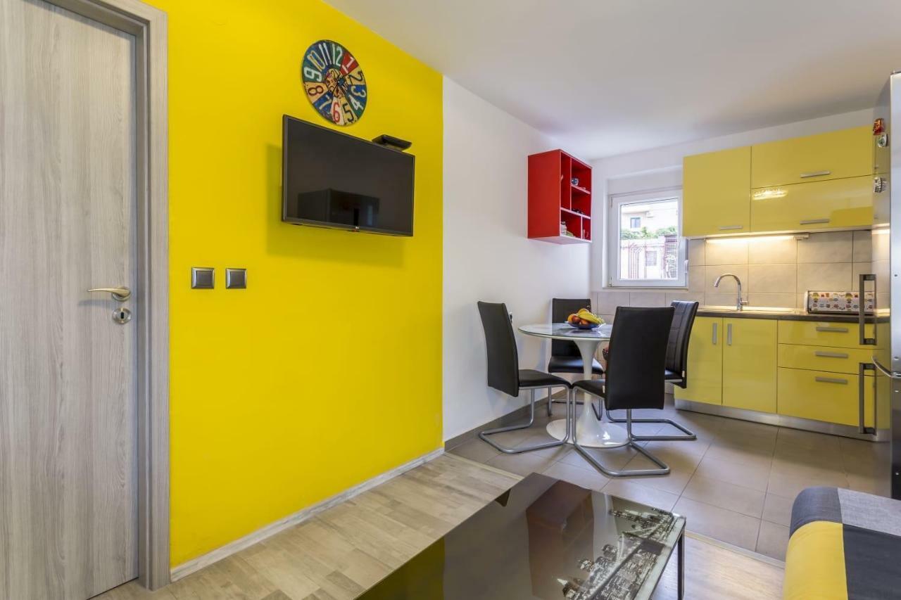 Ferienwohnung Sweet Escape Split Exterior foto